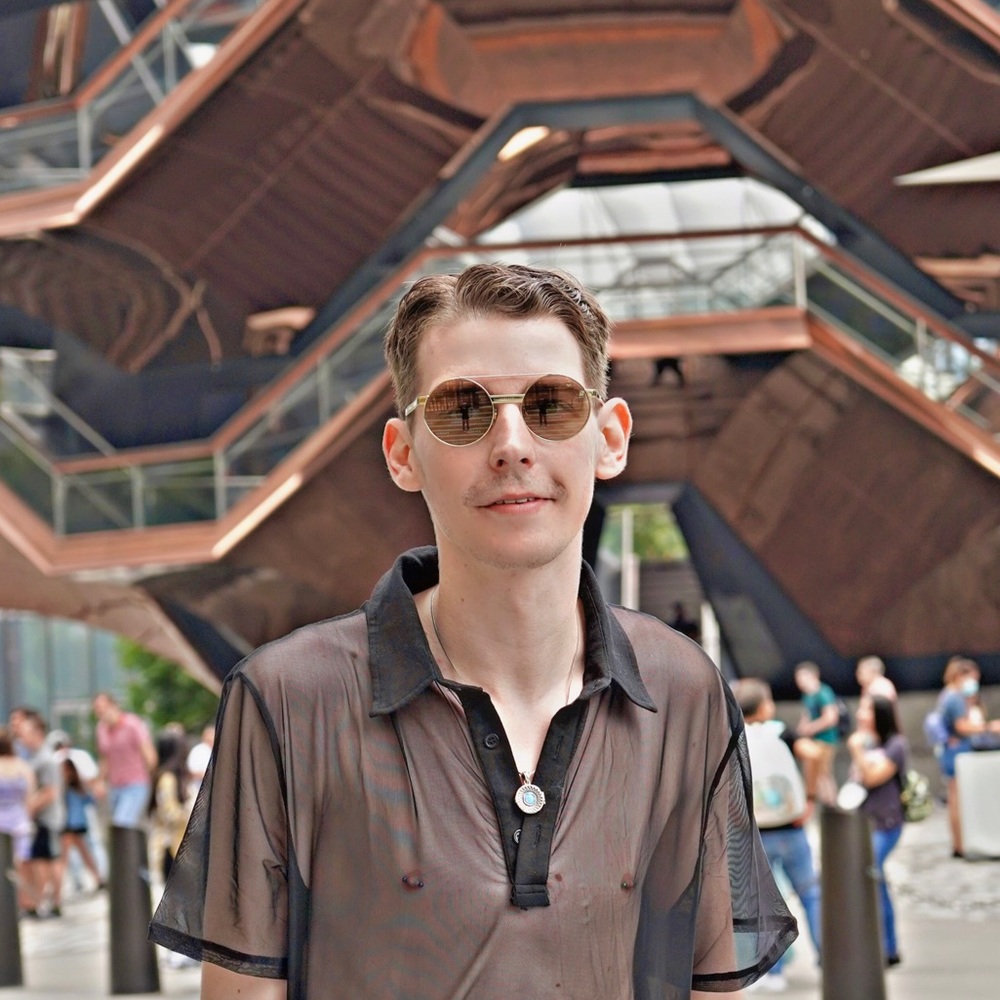 Meet your Posher, Cody